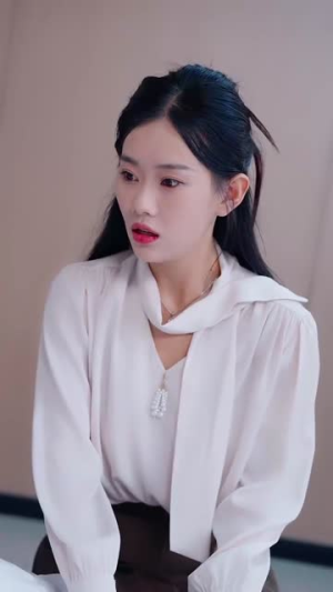 执笔改命（72集）爆款短剧推荐