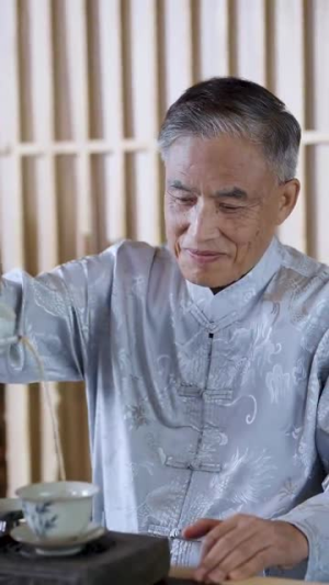 离婚后豪门前夫彻底失了控（76集）全集都在这里了