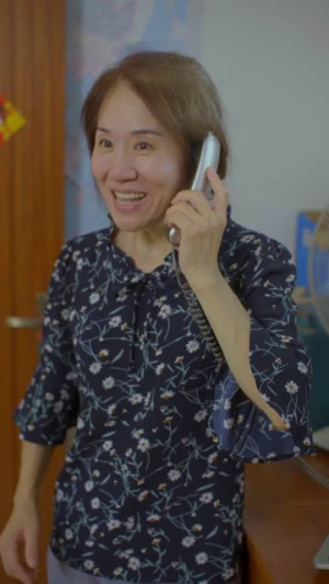 母子连心短剧（70集家庭短剧全集在线畅享）