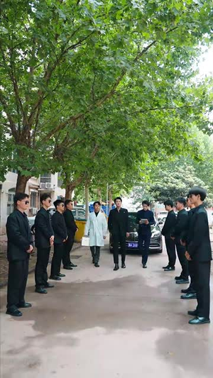 我刚一胎六宝，你说你十代单传（96集）精彩短剧来了