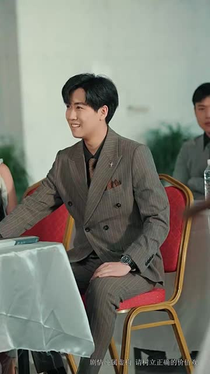 重生后我抢了仇人未婚妻（70集）好看的短剧