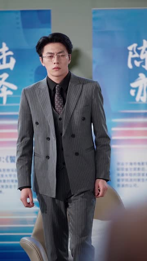 他曾爱我似骄阳（31集）演员表