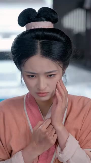 海棠春令（64集）口碑爆棚免费看