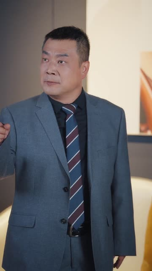 自恋风暴乌龙事（60集）短剧热门合集