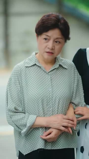 八零辣媳，被硬汉老公追着宠（60集）热门短剧又来了