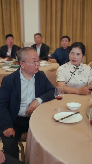 转身再无手足情（71集）精彩短剧分享。