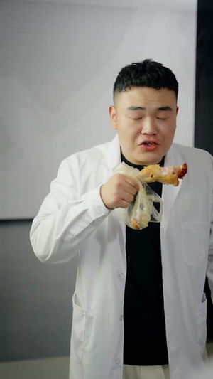 八岁清北卖鹅腿校长叫我小孩哥（95）好看短剧分享