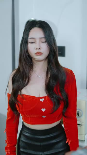 我才没有绑架女明星短剧（80集娱乐风短剧在线高清看）