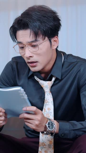 离婚后卿小姐名动全球短剧（60集情感短剧全集在线免费看）