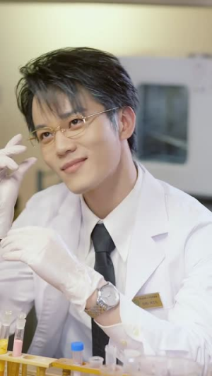 学姐请庇护短剧（60集校园短剧完整版免费看）