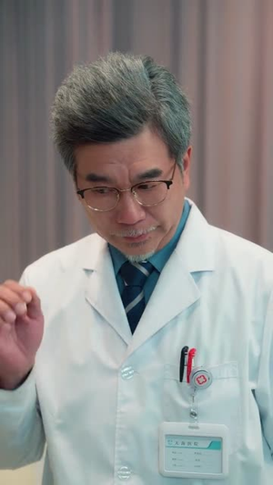 实习医生会转移疼痛，我反手转移短剧（75集医疗奇幻短剧高清在线看全集）