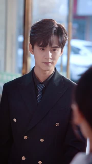 打通古今：想不暴富都难短剧（76集古今穿越短剧高清全集看不停）