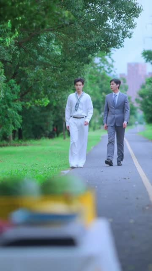 先婚短剧（60集都市浪漫短剧高清全集免费看）