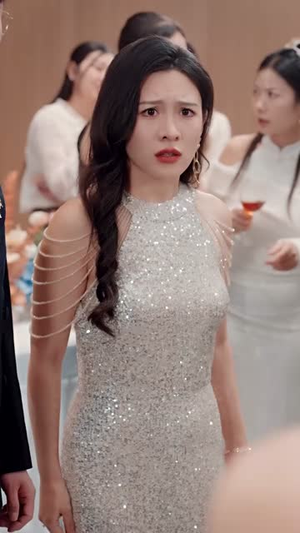 荆棘玫瑰，以身入局短剧（70集职场短剧完整版在线畅看）