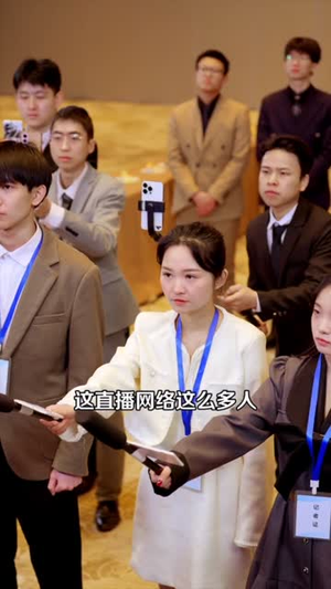 她曾扶我凌云志，今我护她一世安短剧（51集爱情短剧高清全集免费看）