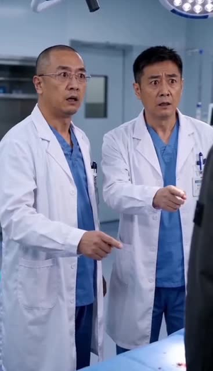 天眼逆袭：从焊工到传奇短剧（60集逆袭短剧超清免费看全集）