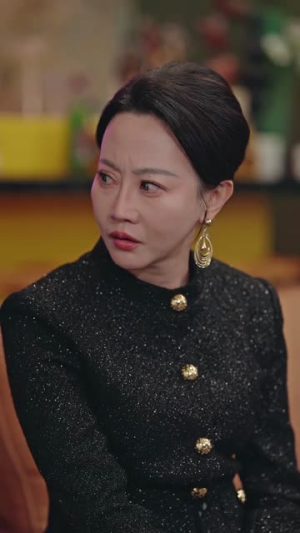 别惹她，她能一拳打三短剧（77集动作短剧全集免费看）