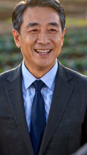 拒嫁豪门，我回村炖鸡成网红短剧（70集农村短剧全集高清在线看）